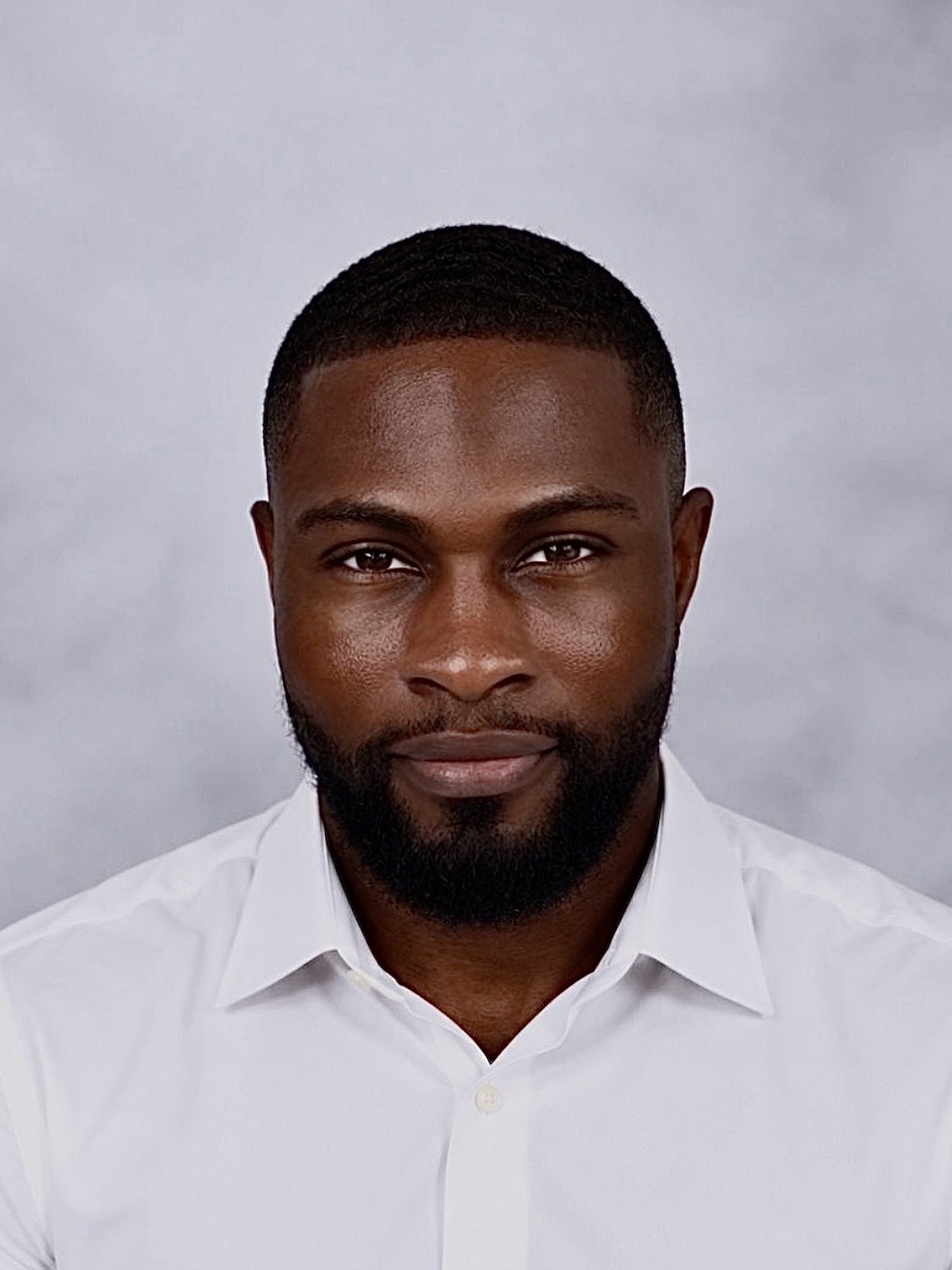 Dr. Leonel Awokang, DC