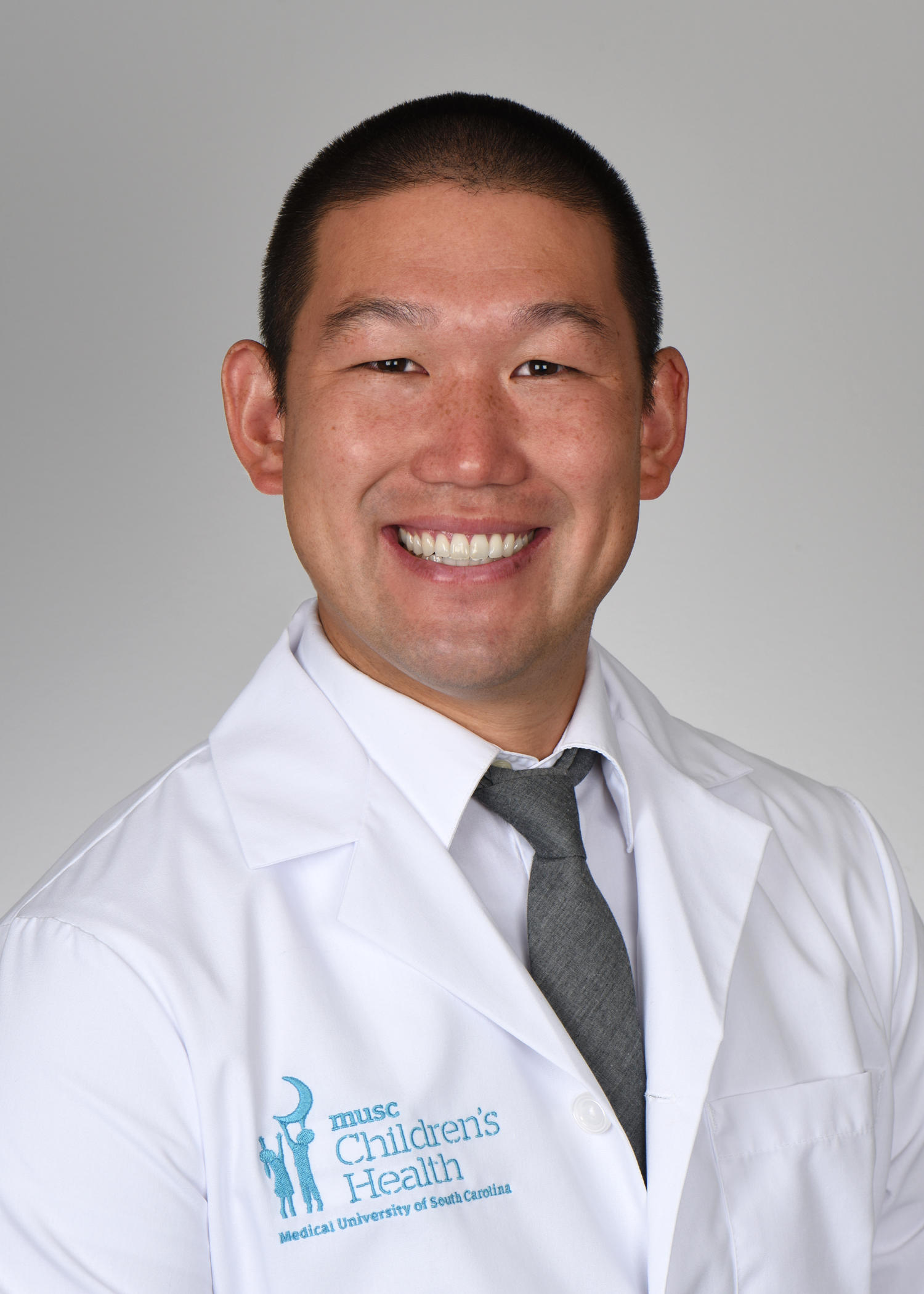 Dr. Chung Lee, MD