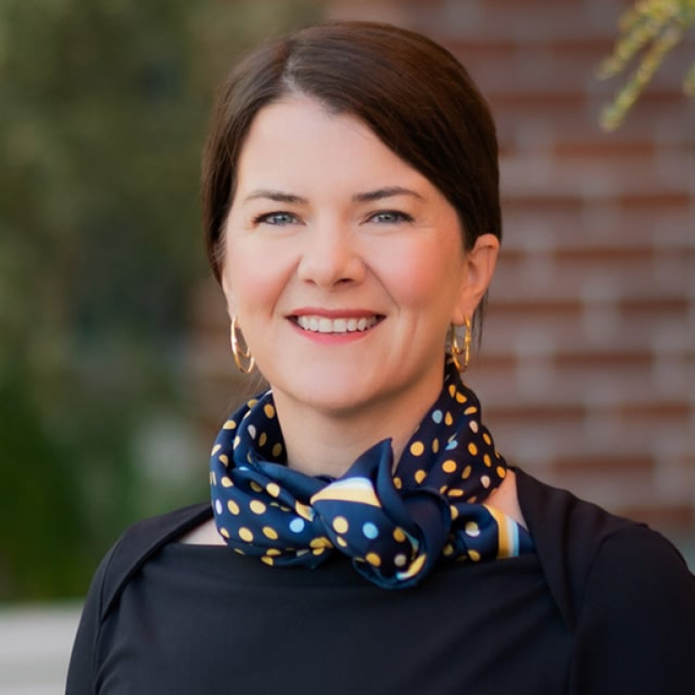 Dr. Caroline Schlocker, MD