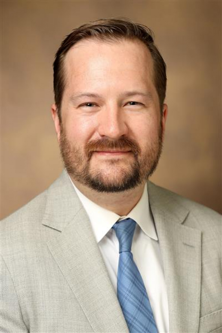 Dr. Robert Lentz, MD