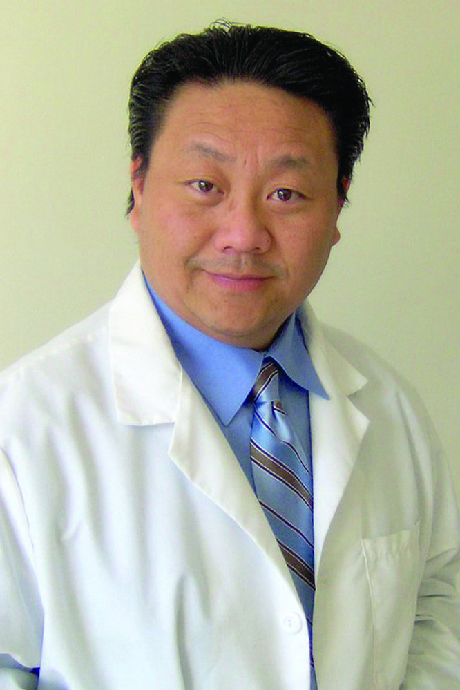 Dr. Shoua Lo, DPM