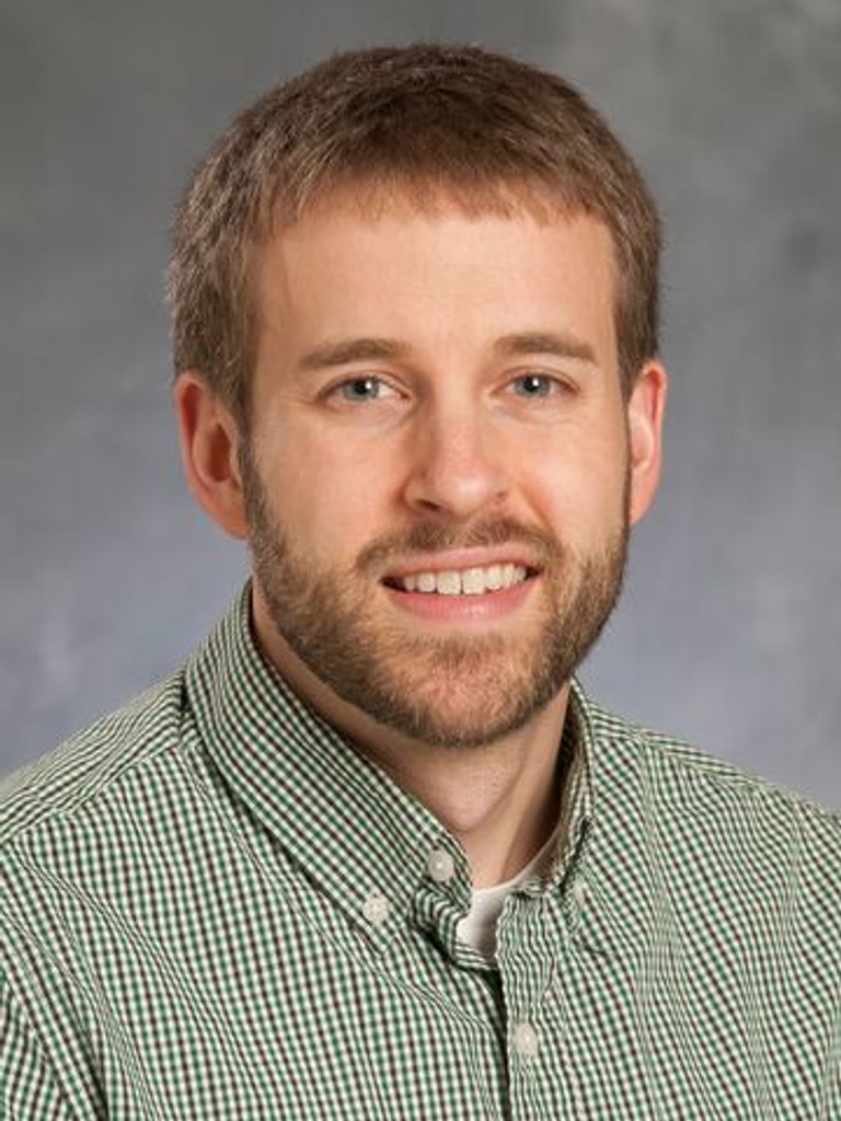 Dr. Daniel Wallace, MD