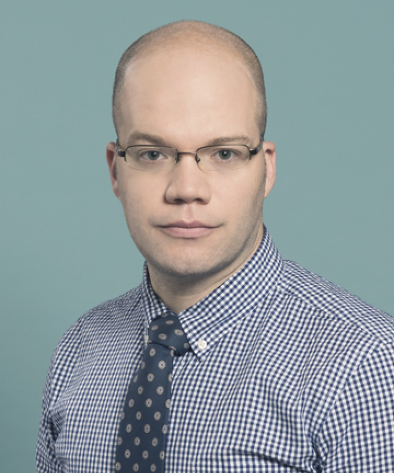 Dr. Daniel Robertson, MD