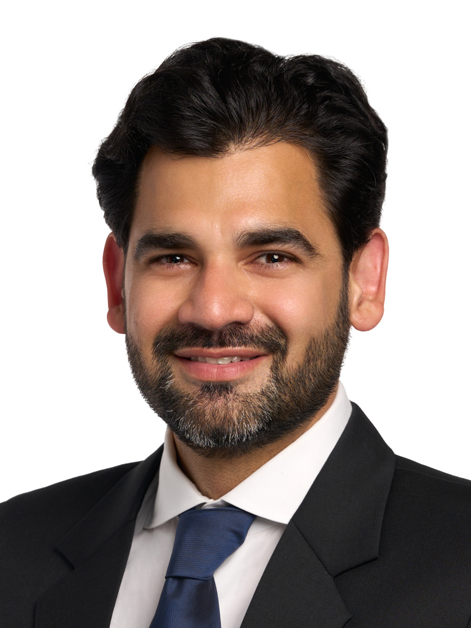 Dr. Ayush Motwani, MD