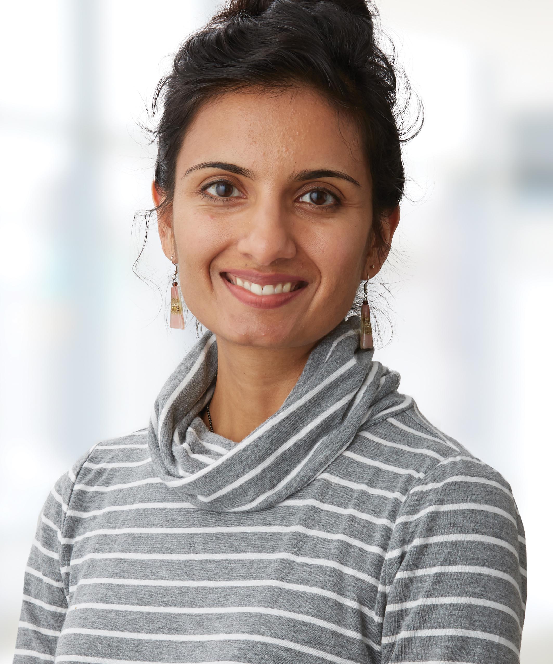 Dr. Shivgami Arora, MD