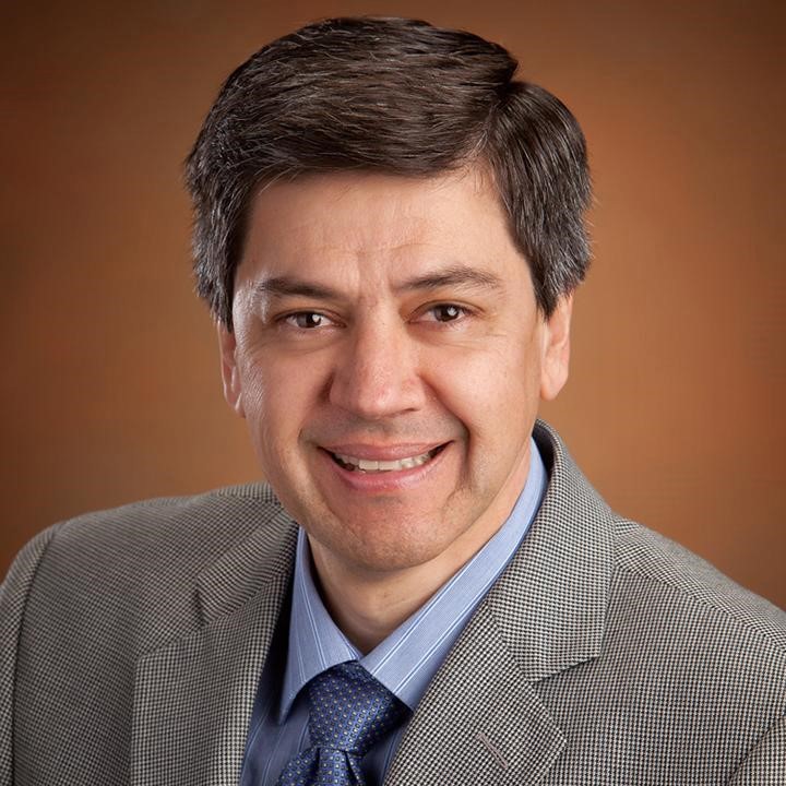 Dr. Manuel Arbo, MD