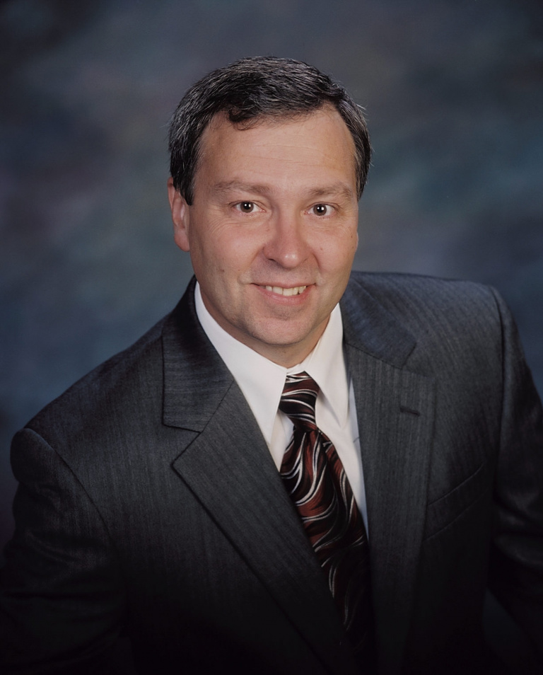 Dr. Daniel Hunt, MD