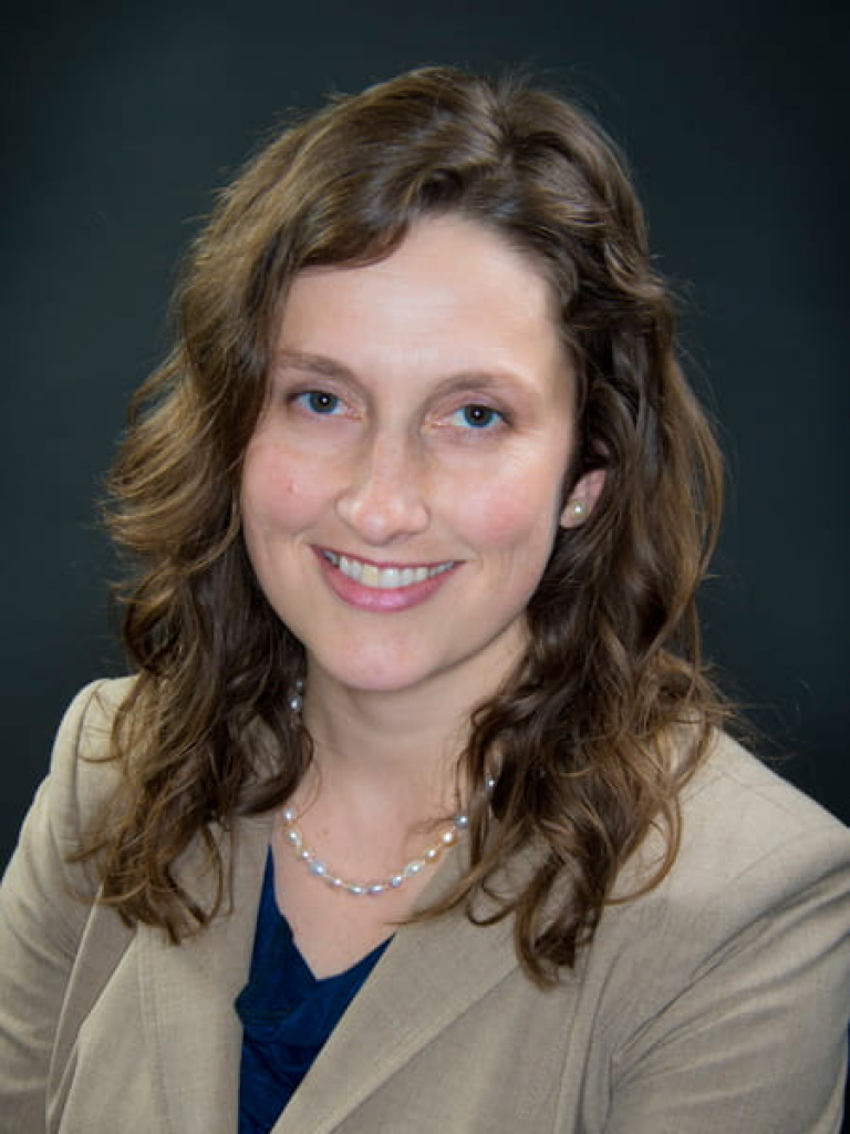 Dr. Alivia Cetas, MD