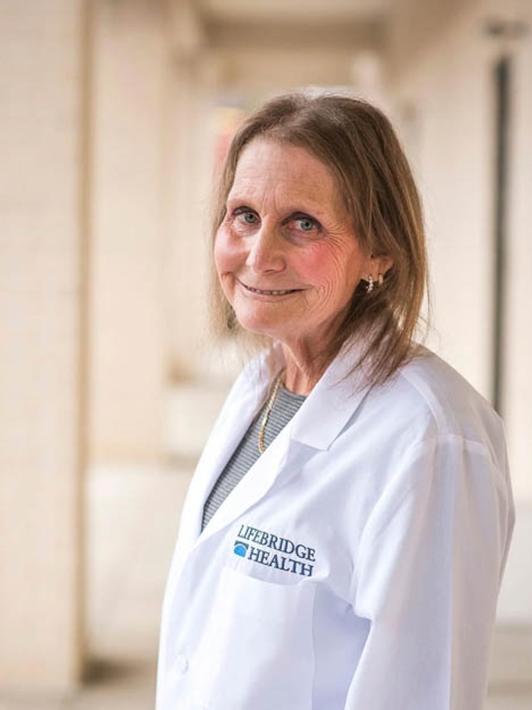 Cynthia R Davis, CRNP