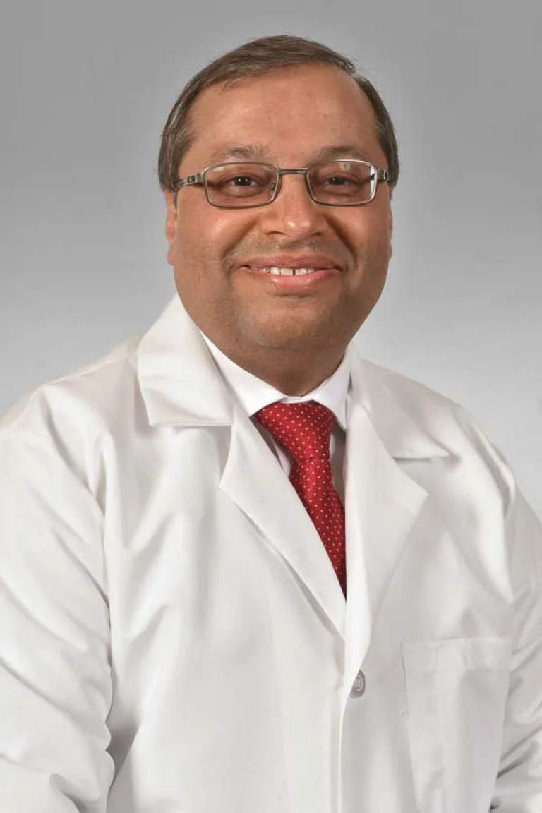 Dr. Gaurav Kapur, MB Bs