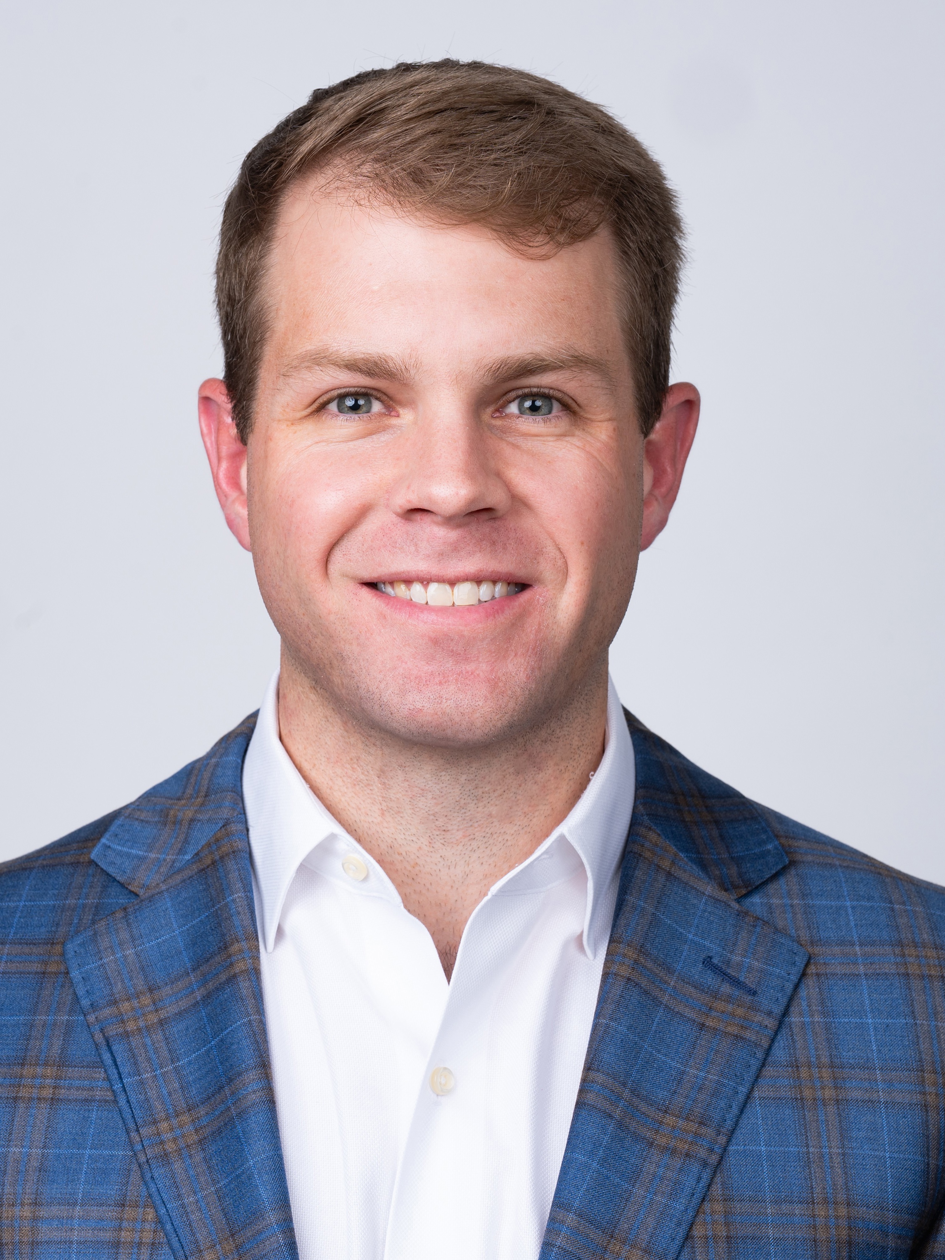 Dr. Carter Tisdale, MD