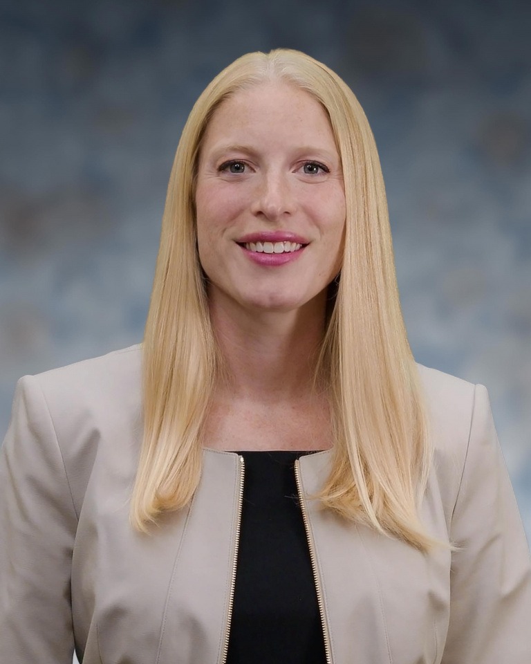 Dr. Lauren Searls, DO
