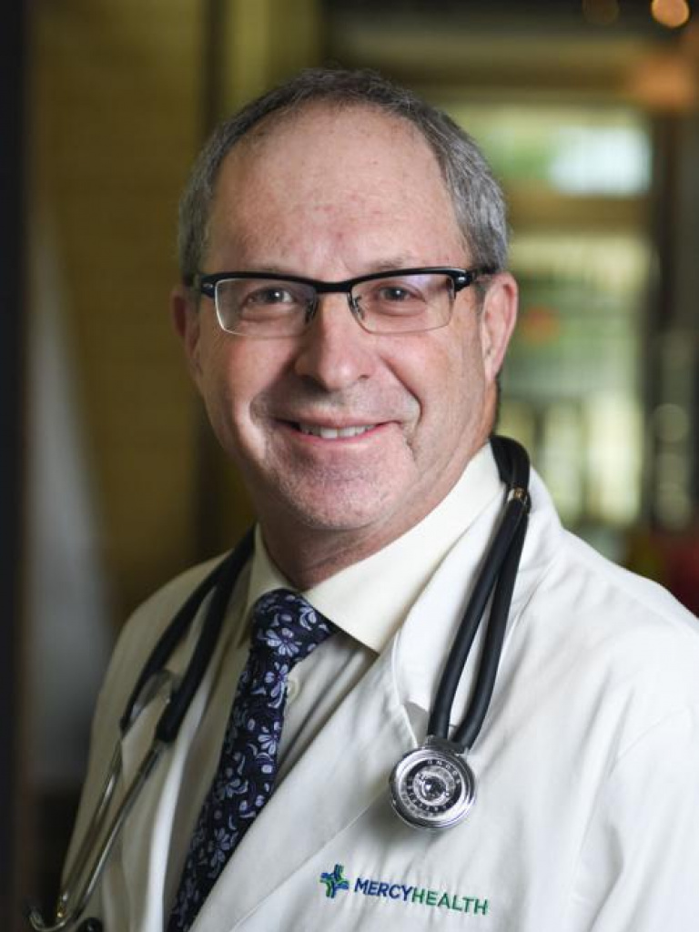 Dr. Lester Suna, MD