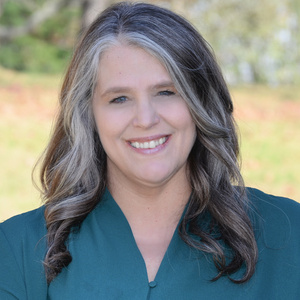 Kathy Glover, LPCC