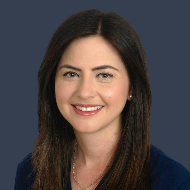 Dr. Nelly Arnouk, MD