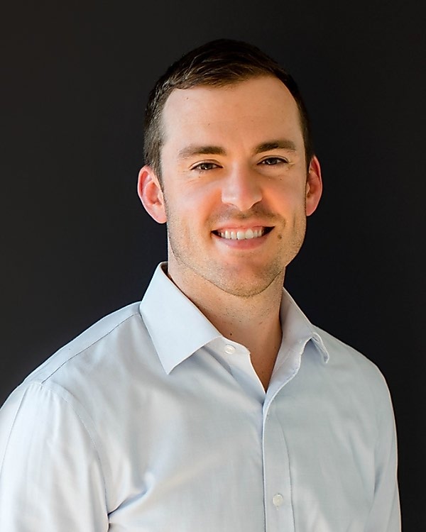 Dr. Daniel Pelzer, MD