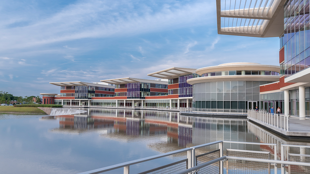 Northwestern Medicine Lake Forest Hospital
