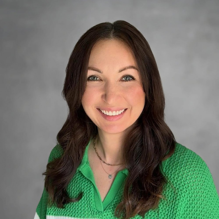 Dr. Aneta Strus, DPM