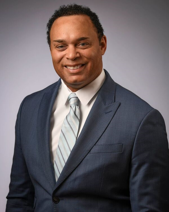 Dr. Dale Snead, MD