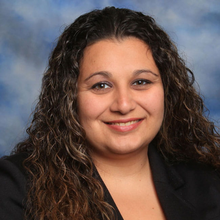 Dr. Arminee Apoian, MD