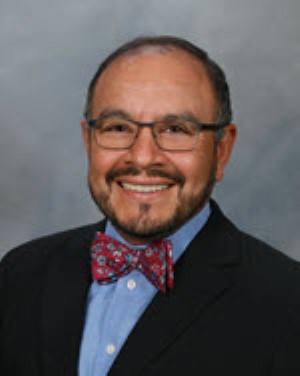 Dr. Arturo Aguillon-Bouche, MD