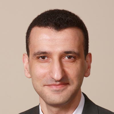 Dr. Malek Kanama, MD