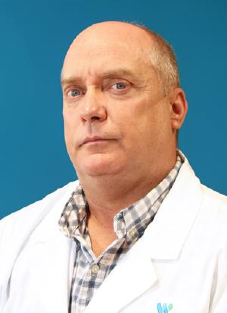 Dr. Robert Hale, AuD