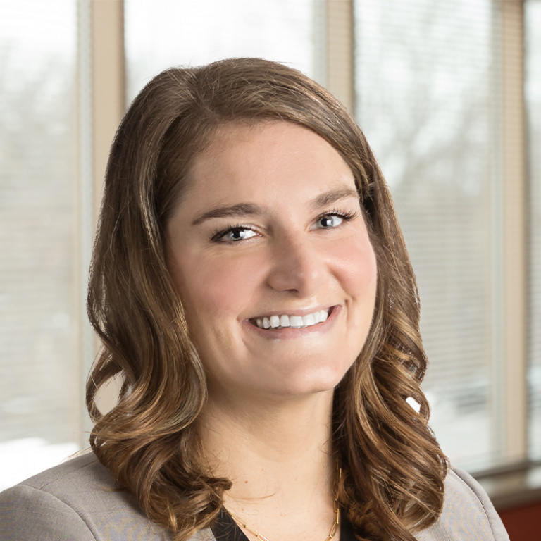 Dr. Lauren Smith, MD