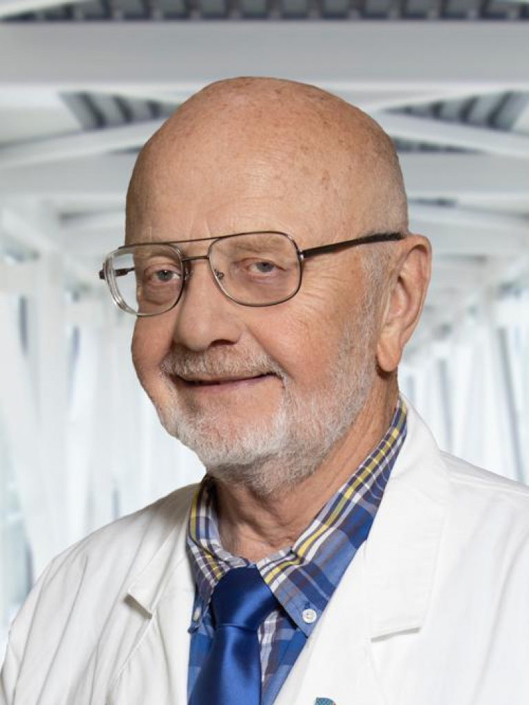 Dr. Mark Bruss, MD