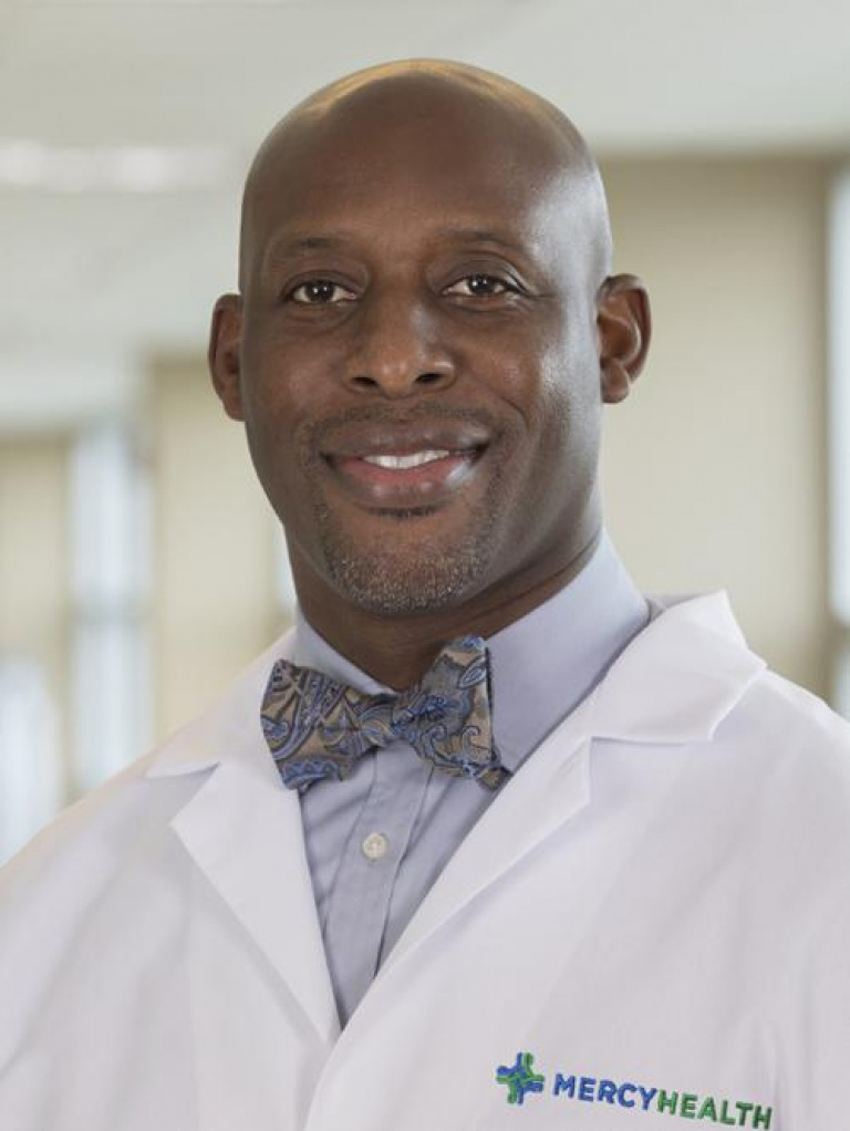 Dr. Robert Thomas III, MD