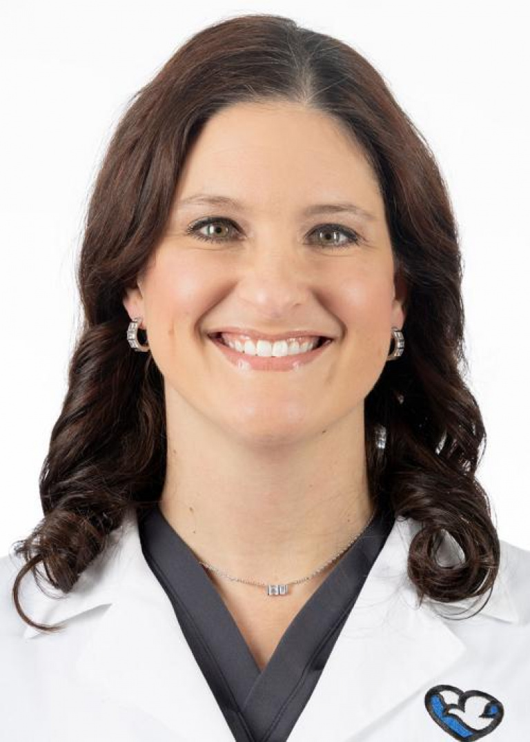 Dr. Amanda Buskevicius, MD