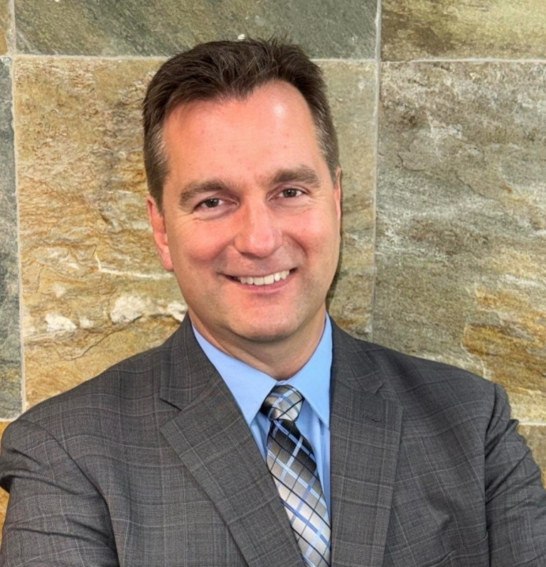 Dr. Thomas Steineke, MD