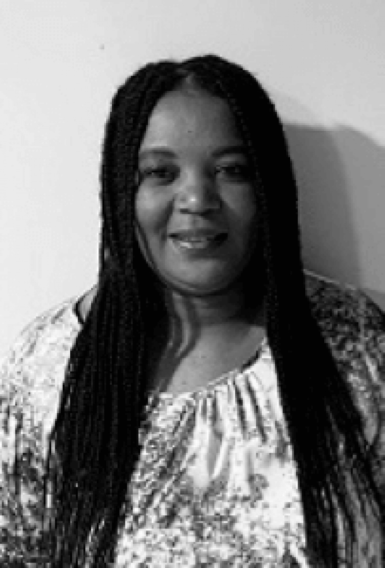Sithandiwe Mamutse, APRN