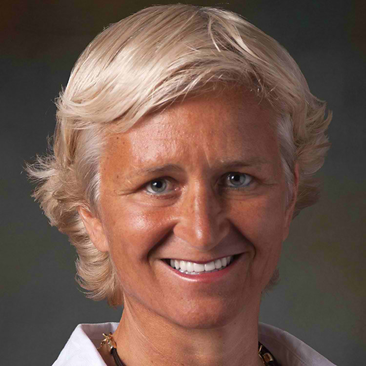 Dr. Anna Somerto, MD