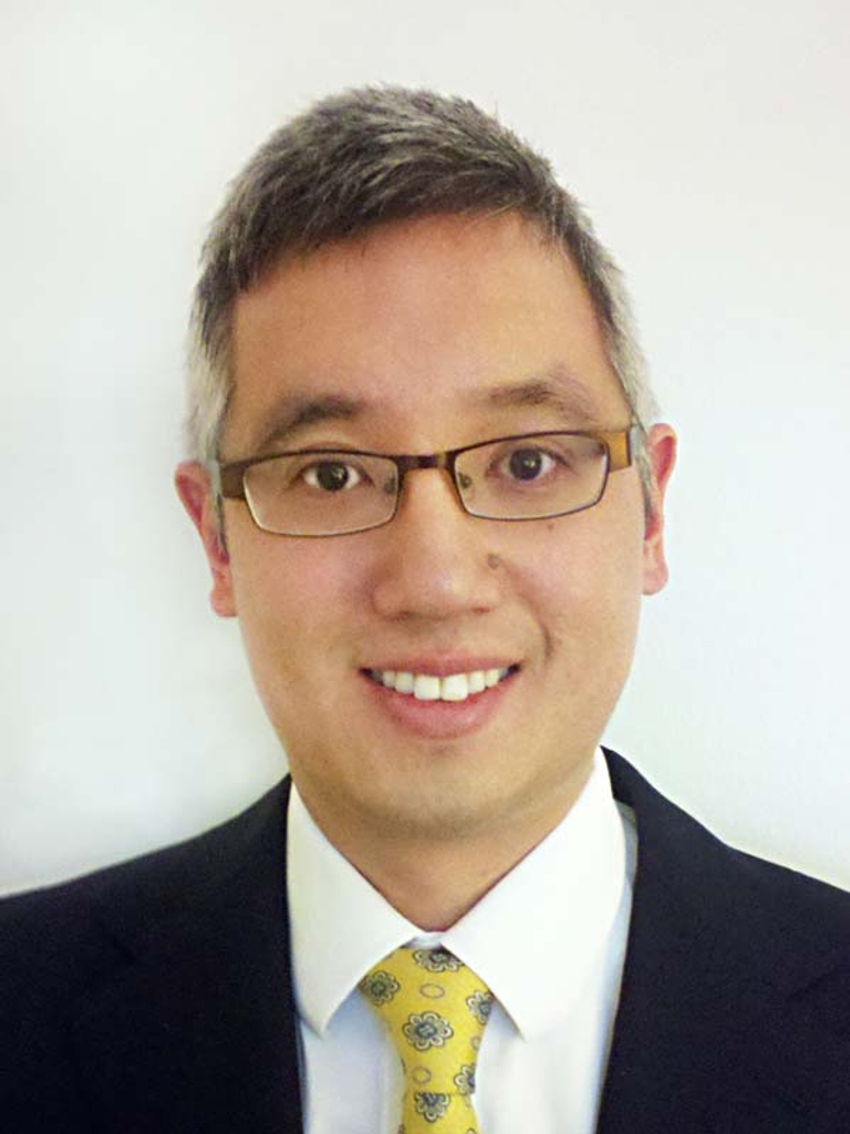 Dr. Artit Silpasuvan, MD