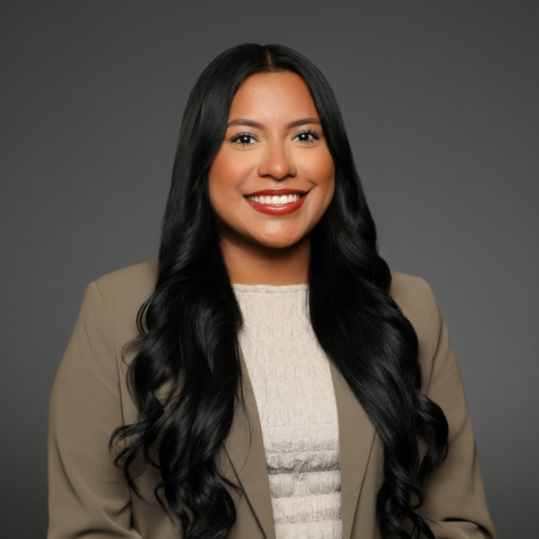 Dr. Leslie Castillo, AuD