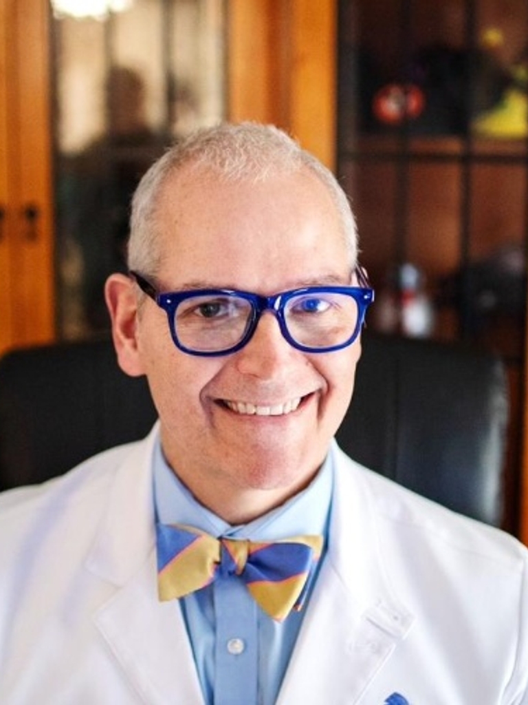 Dr. Peter Roderick Dr. Roderick Young II, MD, Family Medicine Physician - Logan, WV ...
