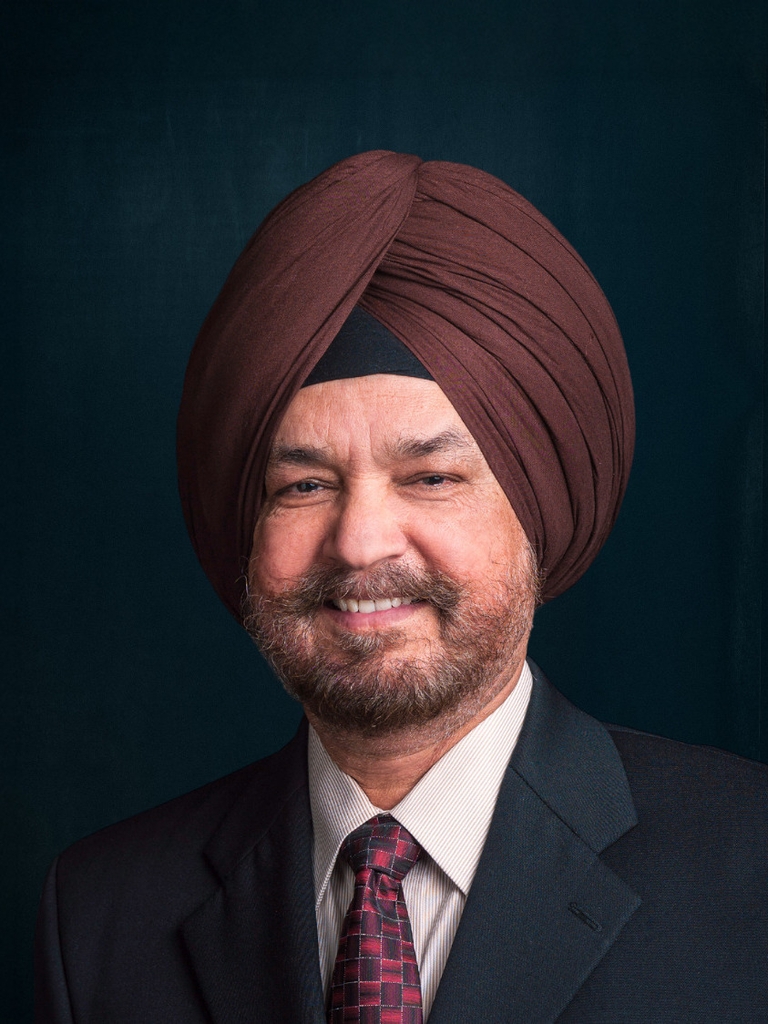 Dr. Devinder Singh, MD