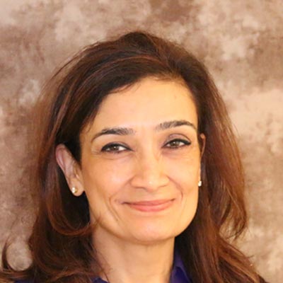Dr. Smriti Nalwa, MD