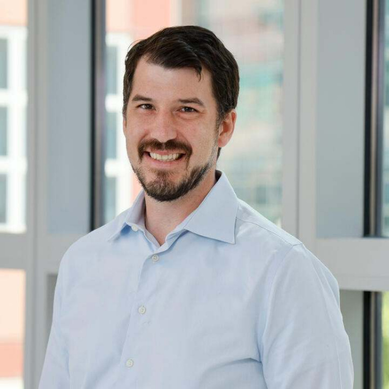 Dr. Alex Grubb, MD