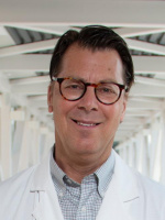 Dr. Brian Hoeflinger, MD