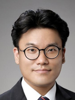 Dr. Eunsang Moon, DDS
