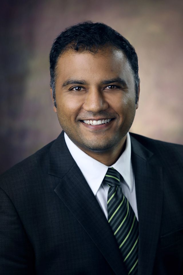 Dr. Sumit Ringwala, MD
