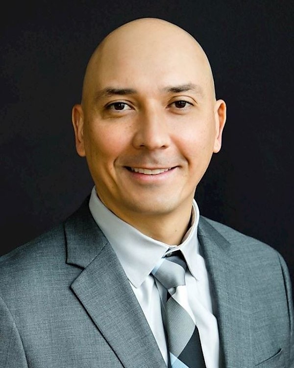 Dr. Carlos Pelaez, MD