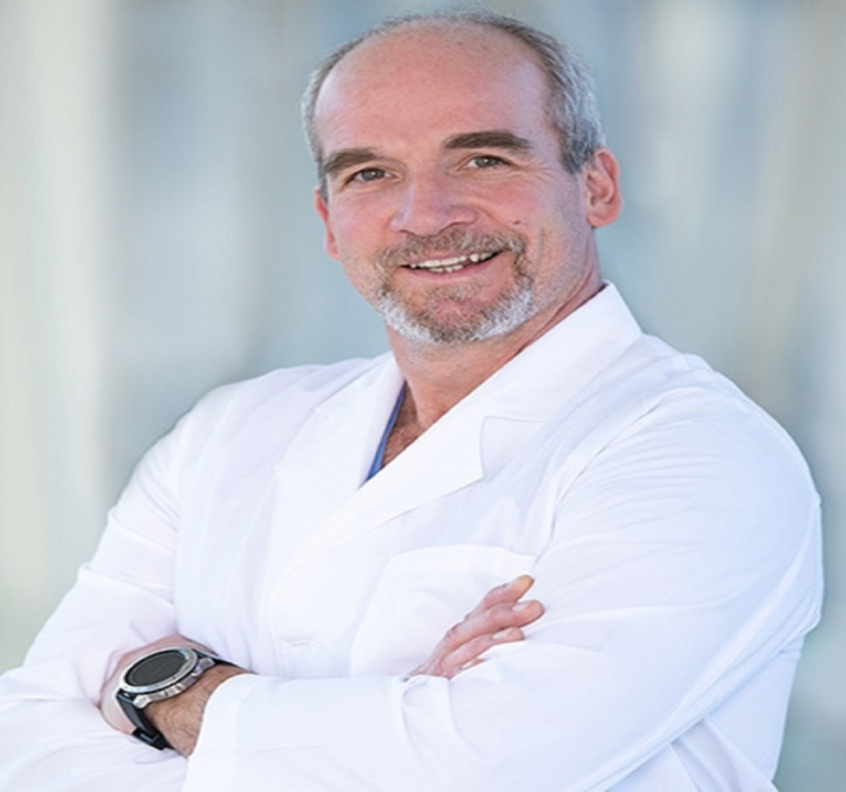 Dr. Dominic Frimberger, MD