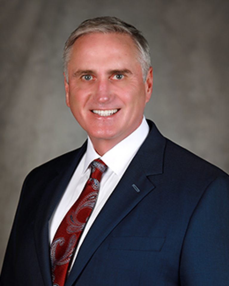 Dr. Thomas Gibbons Jr, MD