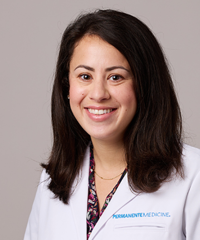 Dr. Julia Freling, MD