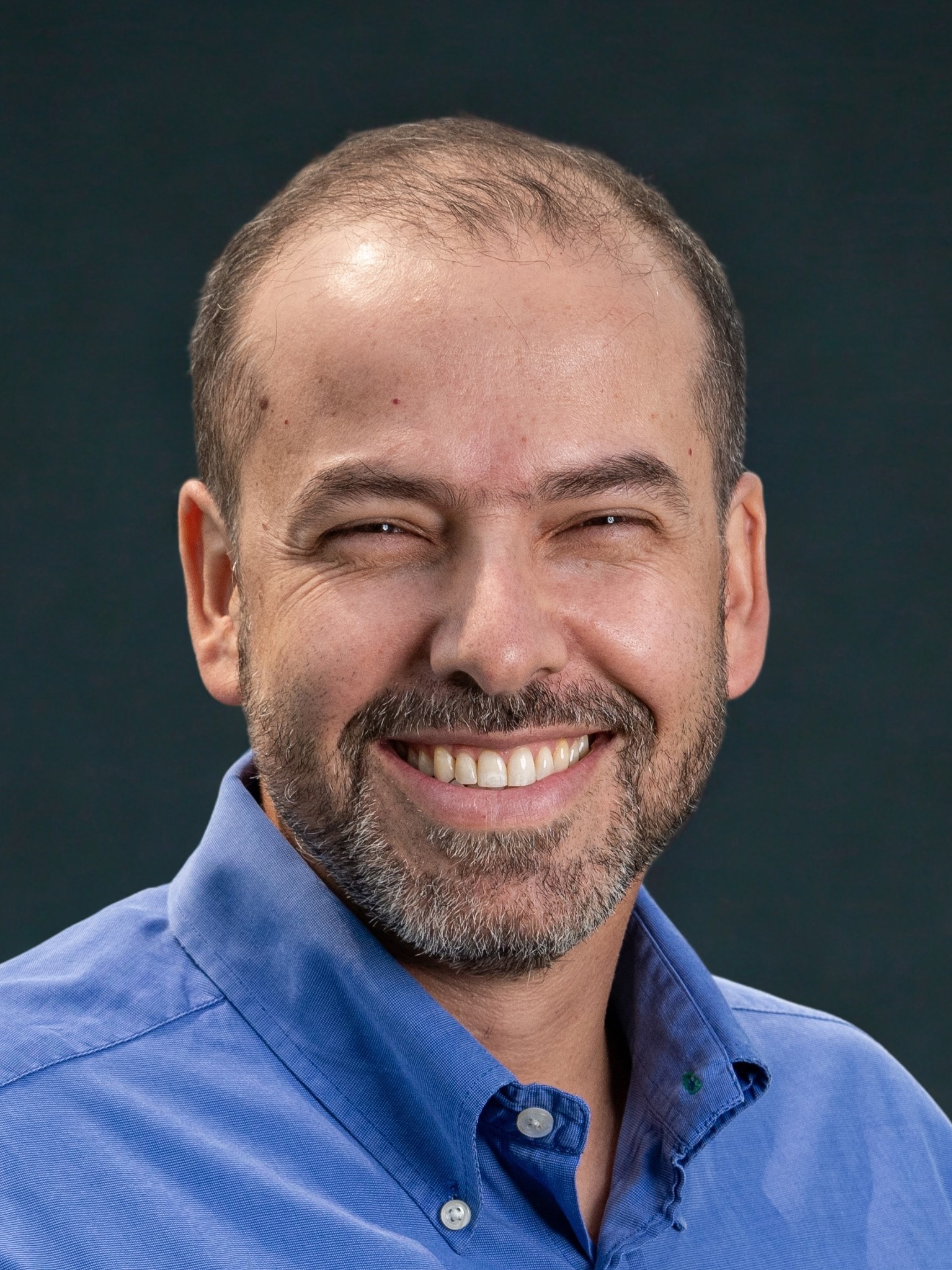 Dr. Juan Parra Valencia, MD