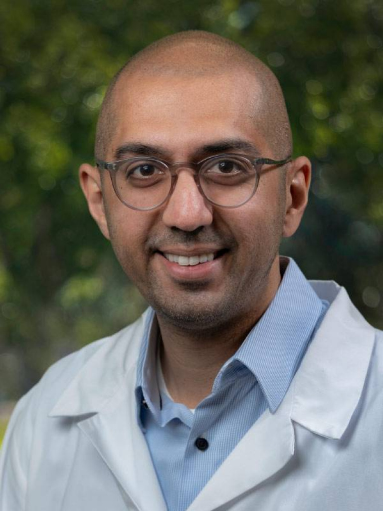 Dr. Munveer Bhangoo, MD