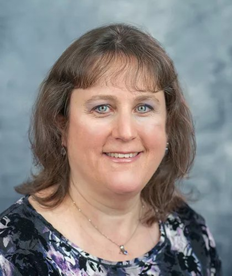 Dr. Lynne Davis, AuD